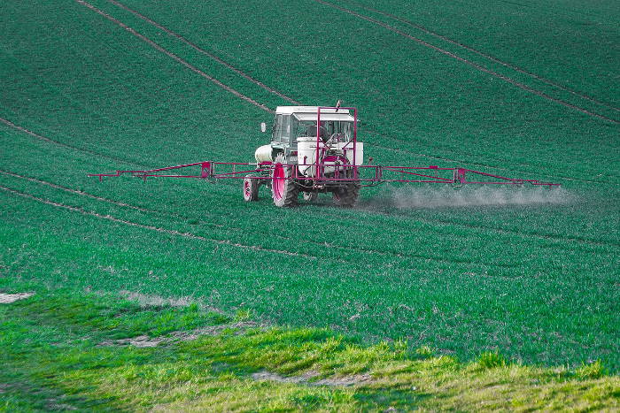 Pestizideinsatz in der Landwirtschaft, auch in Warendorf nicht ungewöhnlich.